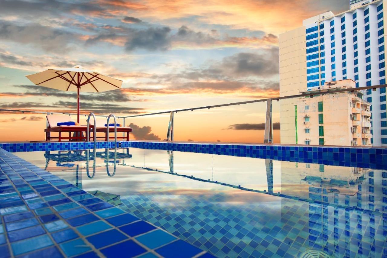 Golden Lotus Central Hotel Nha Trang Luaran gambar